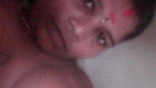 Tante India Pamer Celup