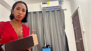 Leyne Rodriguez, Ibu Tiri Montok Tersangkut Dan Dihardiki Anak Tiri Yang Horny