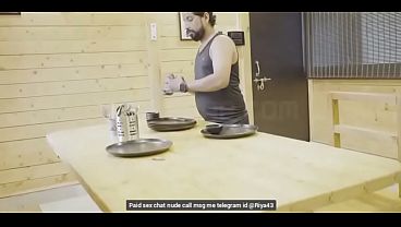 Pelayan Pribadiku: Film Pendek Hindi Tak Suntuk (2026)