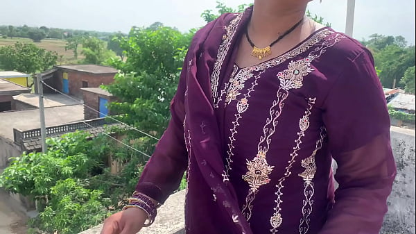 Bhojpuri Desi Bhabhi Kasoor Se Meri Chut Aur Jism Ka Poora Maza Diya, Hindi Audio Mein.