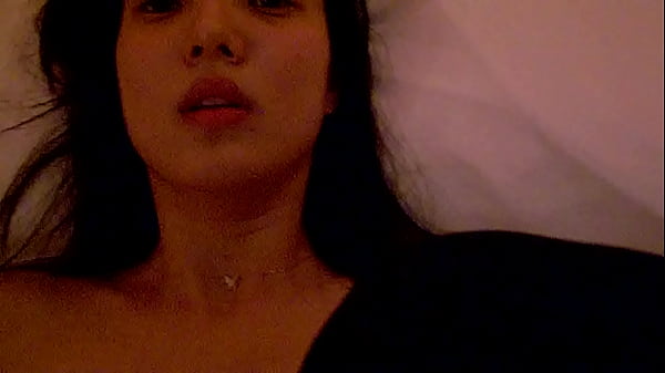 Gadis Tionghoa Cantik Menelan Cairan Sensualku [subscribe Untuk Video Panas Tiap Hari]