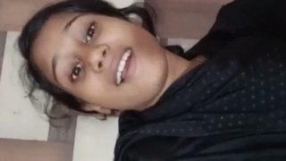 Bangladeshi Cewek Imut Ngerengek Sambil Colokin Memek