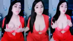 Jenniiier Si Host Milf, Teteknya Bergetar Bikin Mimpimu Basah Di Dreamlive