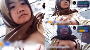Mey Pake Seragam Pramuka Remas, Toketnya Makin Keliatan Seksinya.