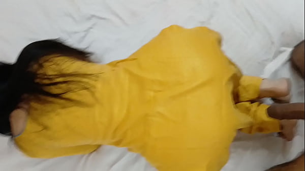 Bokep Tante India Montok Goyang Sange Sambil Nungging