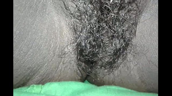 4 Cewek Desi Lesbian Pamerin Bulu Memek Basah