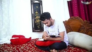 Ibu Tiri Montok Besar Ngewe Keras Sama Anak Tiri Pas Sepi Di Rumah Full Film (audio Hindi)