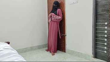 Memek Malu-malu Si Hijabers India Pertama Kali Digenjot Brutal