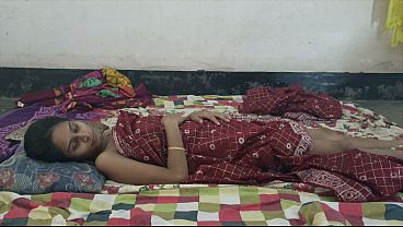 Desi Bhabhi Digauli Sama Tetangga, Mampus Nungging Digebukin Puas.