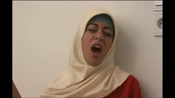 1101689 Cewek Arab Hijab, Siap Digoyang Di Ranjang