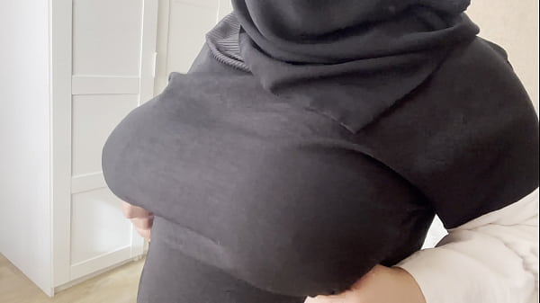 Teman Punya Istri Arab, Dadanya Montok Banget Sampe Pengen Dicolek