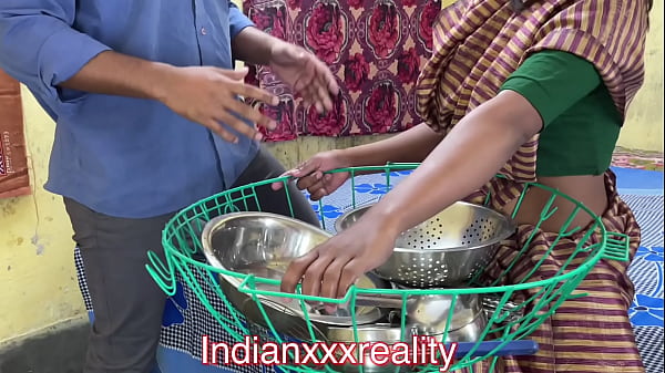 Bokep India Paling Enak, Keluarga Tiri Desi, Suara Hindi Jelas, Bikin Makin Panas.