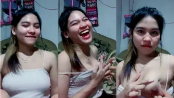 Abell Makin Binal, Pamer Uting Sambil Nenen Sampai Basah