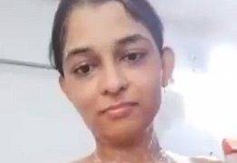 Video Cewek Mumbai Lagi Mandi, Bikin Greget Banget