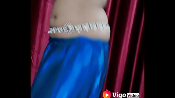 Cewek India Ala Vigo Bikin Makin Panas, Siap-siap Meleleh