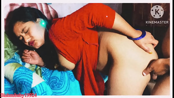 Cewek Sendiri Digoyang Gaya Lokal, Hot Dan Nakal Bikin Makin Bernafsu.