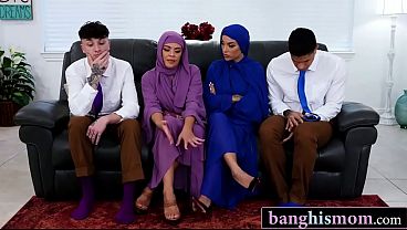 Pesta Ngentot Balas Dendam Bareng Dua Mamah Mertua Berjilbab Montok Sama Anak Tiri Kontol Besar