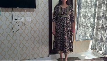 Desi Bhabhi Ko Randi Jaisa Zor Se Choda, Chikne Badan Ko Nanga Karke