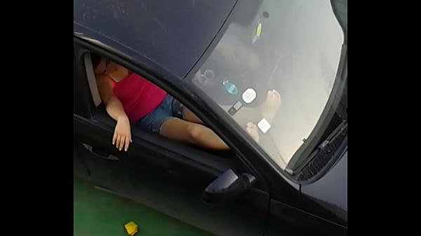 Gadis Arab Seksi Lagi Horny Di Tempat Umum, Bikin Malu Semua Orang Yang Lihat.