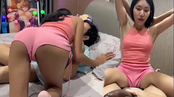 Tiri Panas Memuaskan Nafsu Ku, Dia Biarin Aku Rekam Juga!