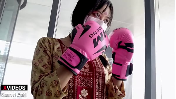 Gadis Petarung Ufc Desi Pukulannya Bikin Basah Kayak Pro.