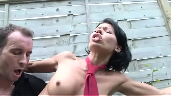 Remaja Ngentot Di Belakang Sekolah, Muntahin Sperma Dimakan Habis