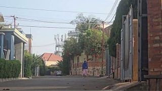 Astaga, Ibu Arab Lagi Colmek Di Luar Rumah Dekat Jalanan, Bikin Malu Tapi Bikin Ngilu.