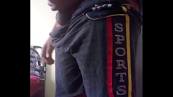 Tarian Buka Baju Paling Hot Dari India, Bikin Ngiler!