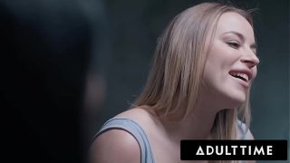 Waktu Dewasa – Cewek Montok Kecanduan Seks Anna Claire Clouds Godain Polisi Saat Interogasi, Berujung Nge-seks Keras Dan Liar!