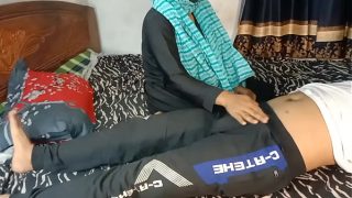Aku Ngewe Temen Anak Tiri Yang Juga Satu Sekolah Sama Anak Tiriku Sendiri.