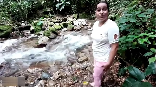 Cerdo Caliente Se Coge A Su Suegra En Cada Rincón De La Ciudad – Historia Completa – Porno En Español